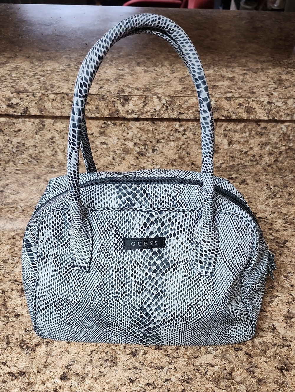 Y2K Guess Black and White Snake-Print Shoulder Bag